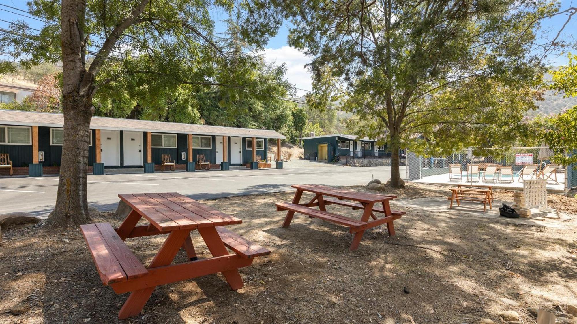 The Tokopah Sequoia Motel Rm 1 Three Rivers Extérieur photo
